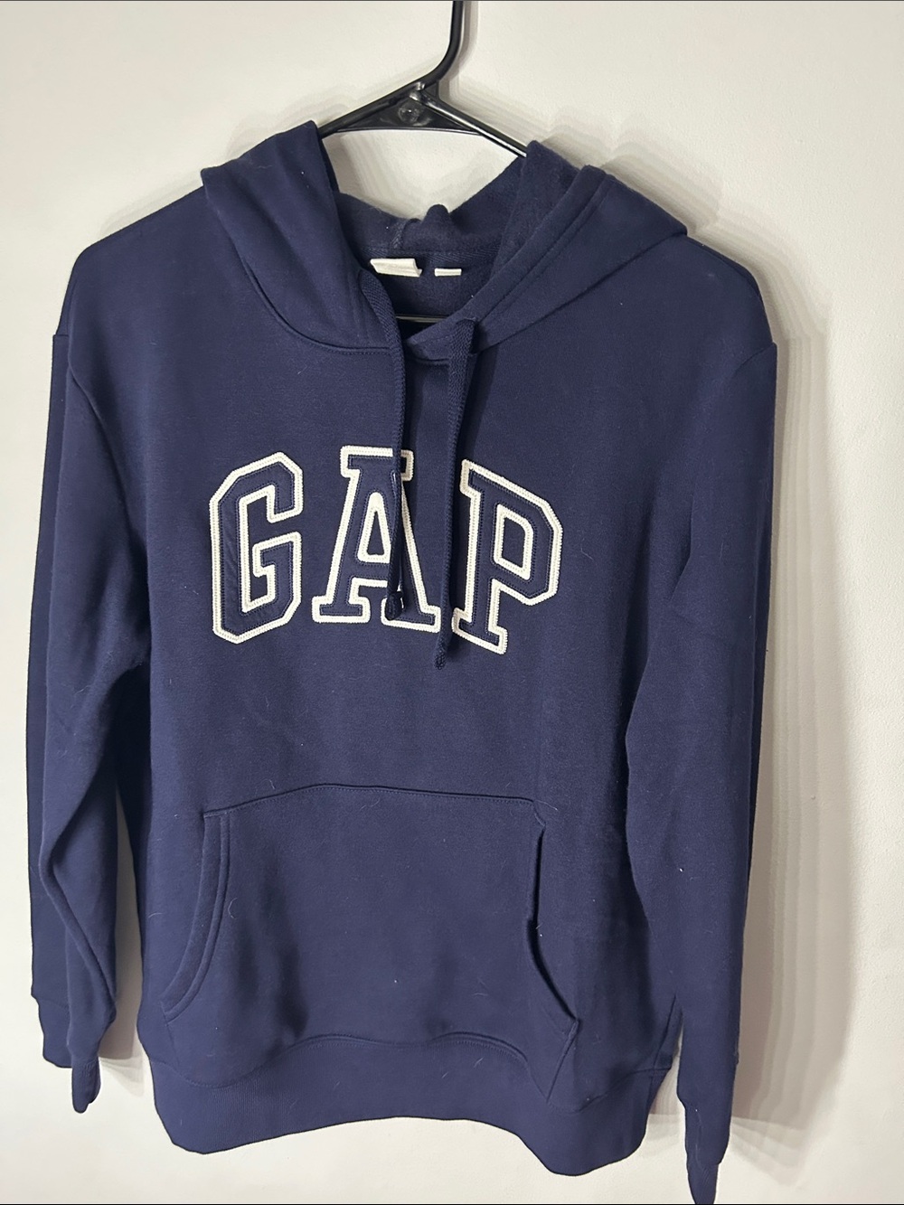 Hooded GAP sweatshirt